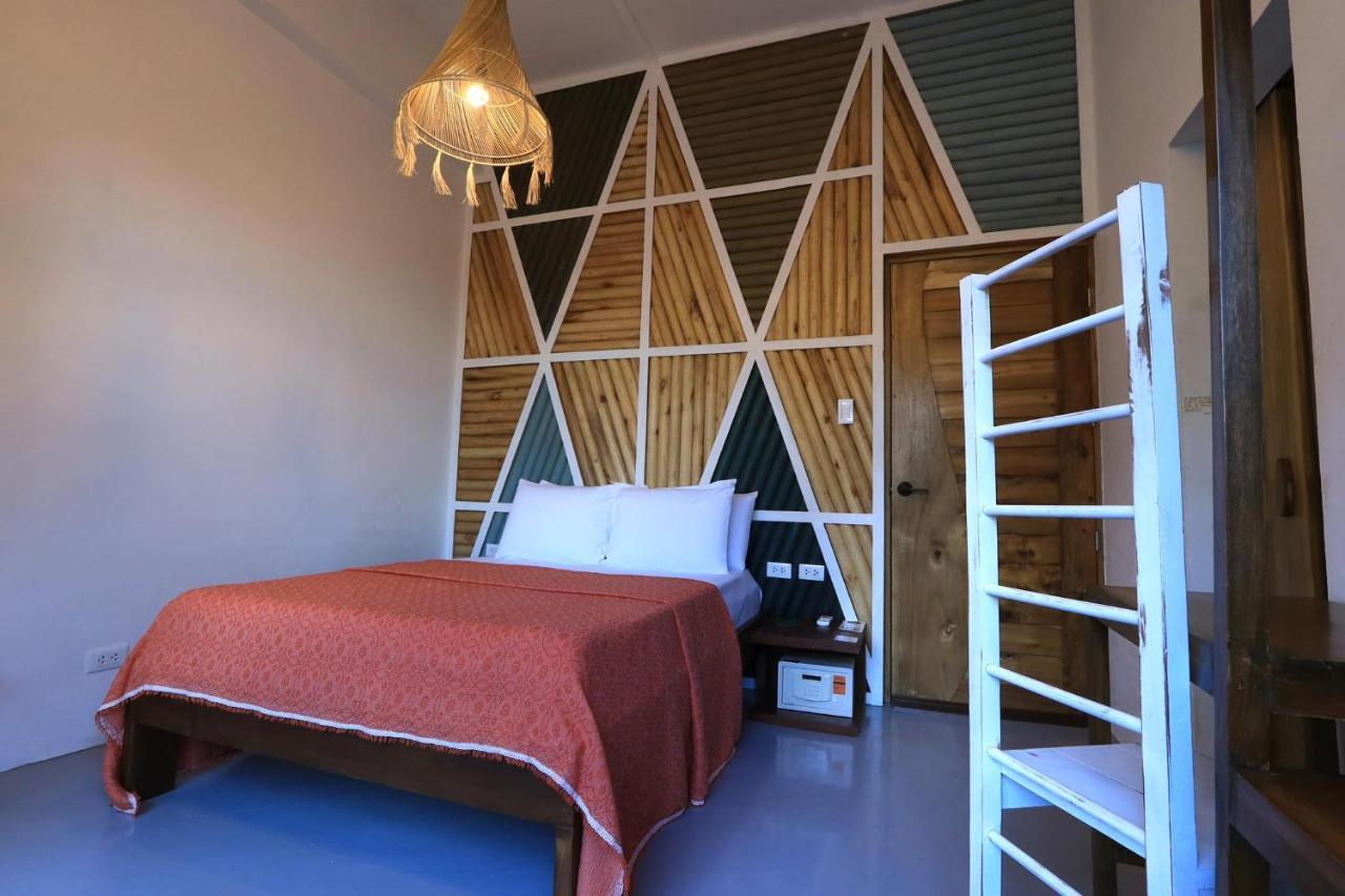 Kaza Boutique Hotel Siargao 제너럴 루나 외부 사진